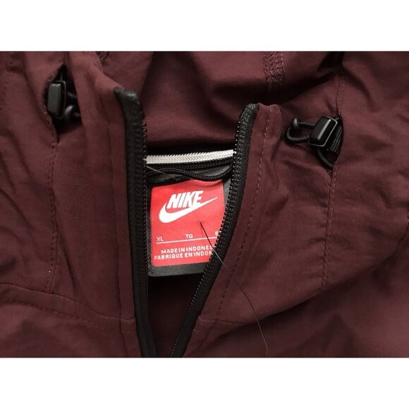 Size XL Mens Nike Tech Windrunner Woven Full-Zip Jacket Purple Maroon HM7151-652 - Picture 4 of 8